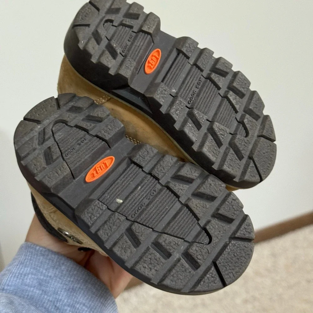 Lugz Toddler Boots Tan Brown Lace Up Round Toe Padded Collar Walking‎ Shoes